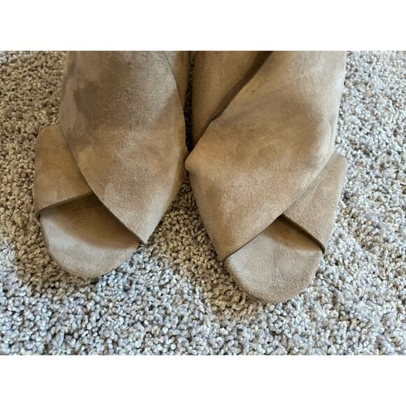 Lafayette 148 Covell Sandals Sz 6.5 Neutral Beige Suede Leather Slingback Heels - Picture 13 of 13